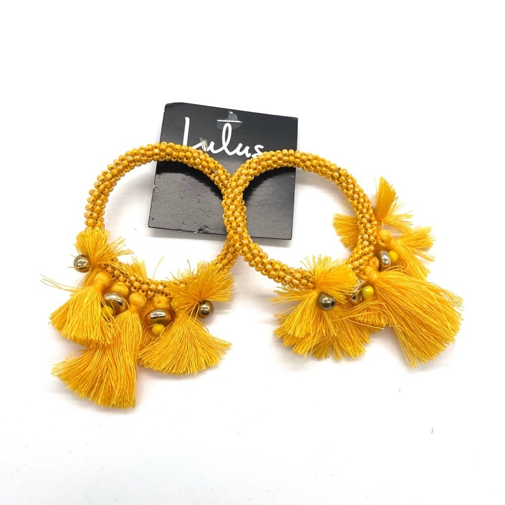 Lulus Beaded Tassel Fringe Drop Earrings NWT